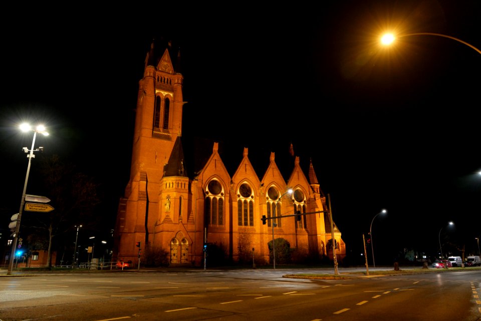 Church Zum Guten Hirten at night 2021-01-08 12