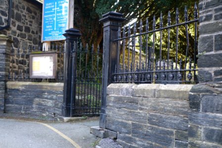 Churchyard Gates & Railings to St.Mary's Parish Church,Queen's Square