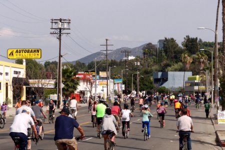 CicLAvia - The Valley - Ventura Blvd east 2015-03-22