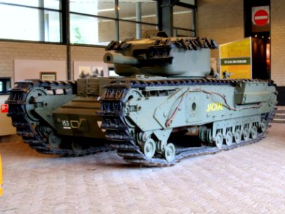 Churchill Mk V pic3