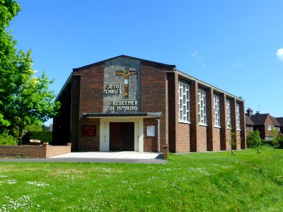 Church of Jesus Christ Redeemer of Mankind, St Nicolas' Avenue, Cranleigh (May 2014) (1)