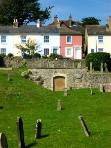 Churchyard, St leonard, Hythe