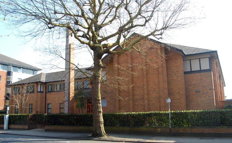 Church of Jesus Christ of Latter-day Saints, Portsmouth Chapel, Kingston Crescent, North End, Portsmouth (March 2019) (2)