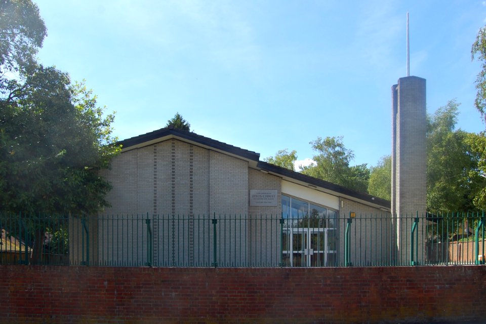 Church of Jesus Christ of Latter-day Saints, Winchester Ward Chapel, Christchurch Road, Winchester (June 2019) (4)