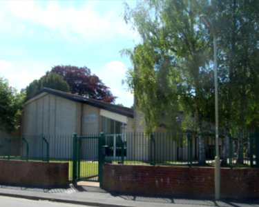 Church of Jesus Christ of Latter-day Saints, Winchester Ward Chapel, Christchurch Road, Winchester (June 2019) (9)