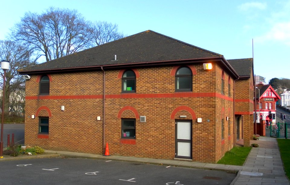 Church of Jesus Christ of Latter-day Saints, Brighton Chapel, Lewes Road, Brighton (March 2013) (2)