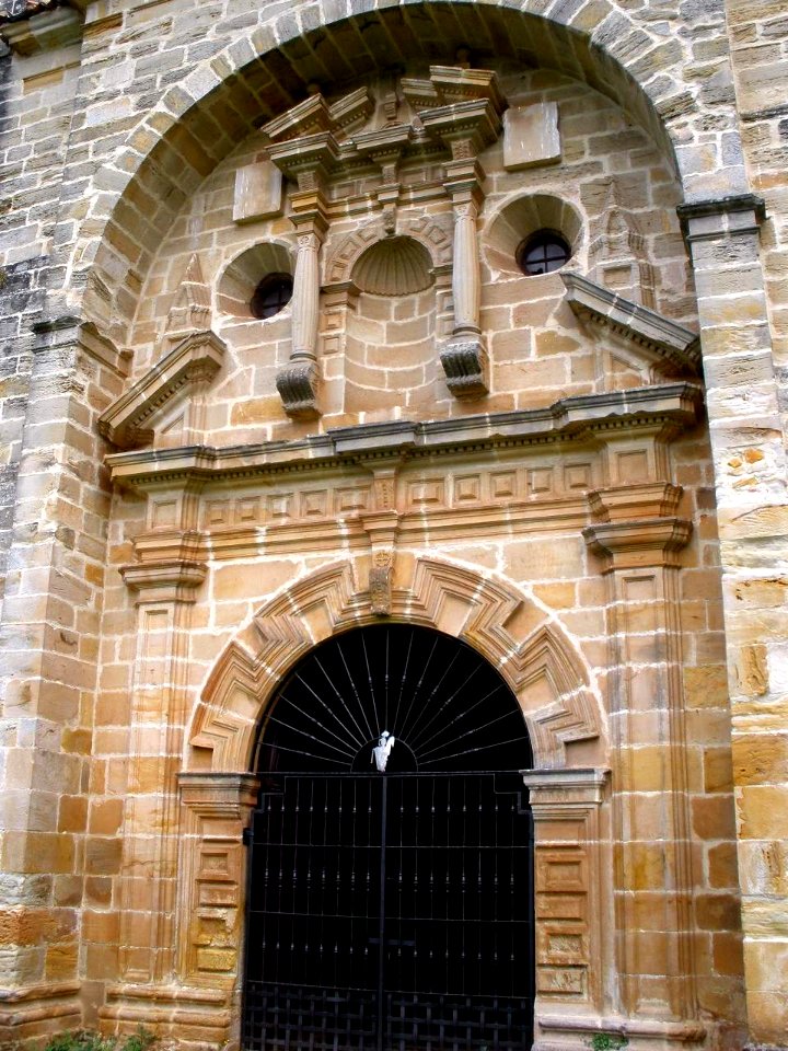 Cigüenza - Iglesia de San Martín de Tours 09