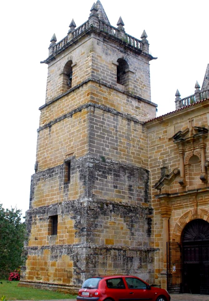 Cigüenza - Iglesia de San Martín de Tours 03
