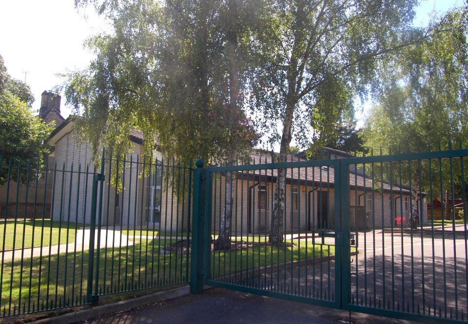 Church of Jesus Christ of Latter-day Saints, Winchester Ward Chapel, Christchurch Road, Winchester (June 2019) (1)