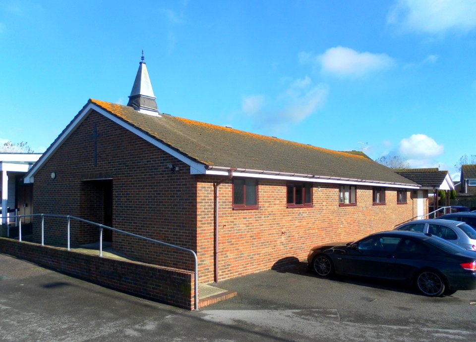 Church of Christ the King, Princes Road, Langney, Eastbourne (October 2012) (2)