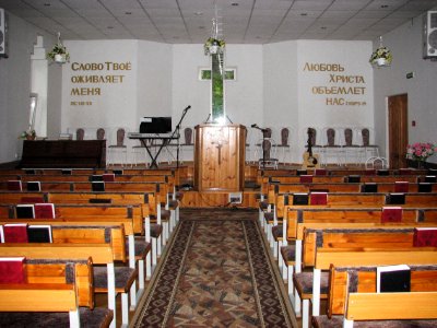 Church of Evangelical Christians-Baptists of Vsevolozhsk, interior (2008), IMG1