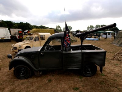 Citroen 2CV Front Drive Anti Tank pic3