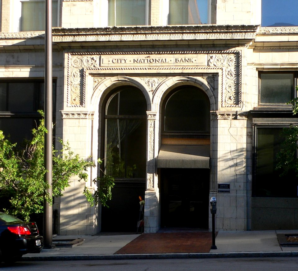 City National Bank (Omaha) N entrance 1
