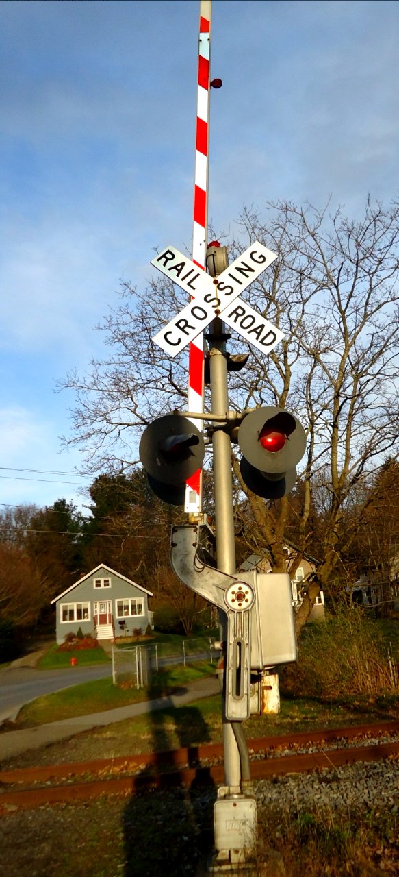 City of Norwich in New York State 23 train crossing signal