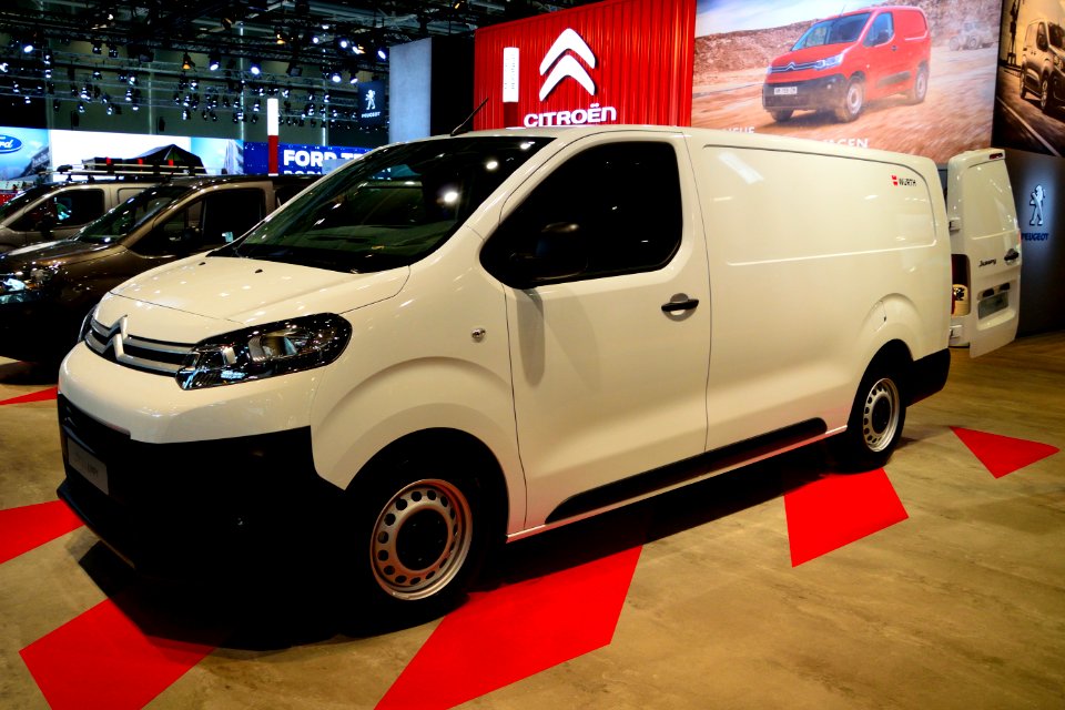 Citroen Jumpy 2018 left