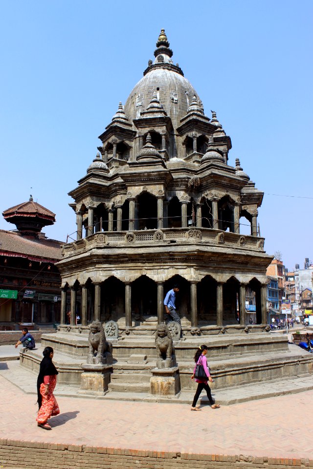 Chyasim Deval – Patan - 01