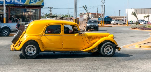Citroën Traction Avant in Margarita Island