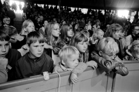 Circus Sarrasani houdt open huis in Amsterdam voor kinderen, Bestanddeelnr 923-6779