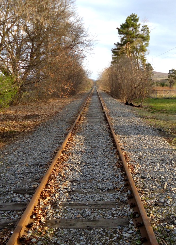 City of Norwich in New York State 21 train tracks northwards