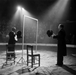 Circus Strassburger, Bestanddeelnr 903-1495