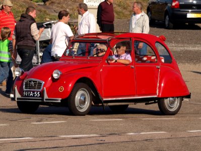 Citroën 2CV6 94-YA-55-