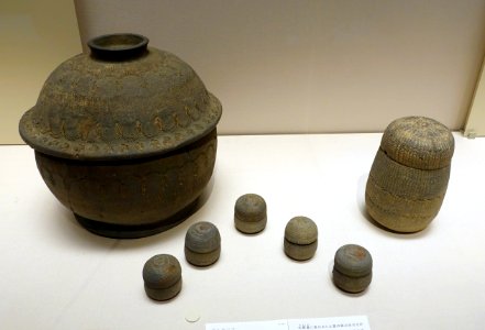 Cinerary urn with stamped design, excavated from Geyongju, Korea, Unified Silla dynasty, early 700s AD, ceramic - Tokyo National Museum - Tokyo, Japan - DSC08167