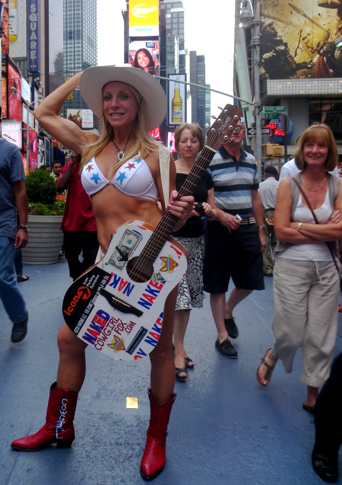 Cindy Fox TSQ Aug 13 jeh