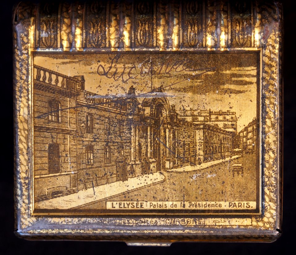 Cigarettes Fallieres met President de la Republique Française, achterkant