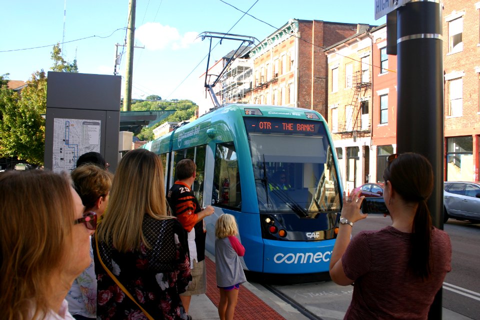 Cincinnati-bell-connector station-12-findlay-market-race 09-11-2016