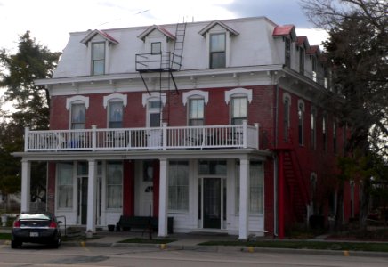 Cimarron Hotel (Cimarron KS) from NE 1