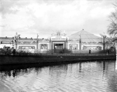 Circus Mikkenie . Exterieur tent, Bestanddeelnr 903-0902