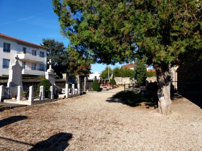 Cimetière de Mionnay - Côté nord