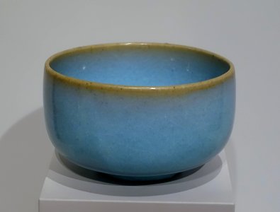 Circular, straight-sided bowl, Jun ware, China, Northern Song to Jin period, 1100-1150 AD, stoneware with blue glaze - Sackler Museum - Harvard University - DSC01931