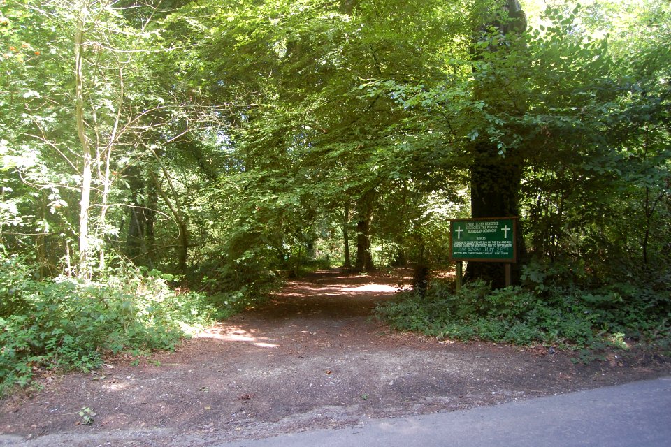 Church in the Woods, Bramdean Common (July 2019) (Pathway to Church)