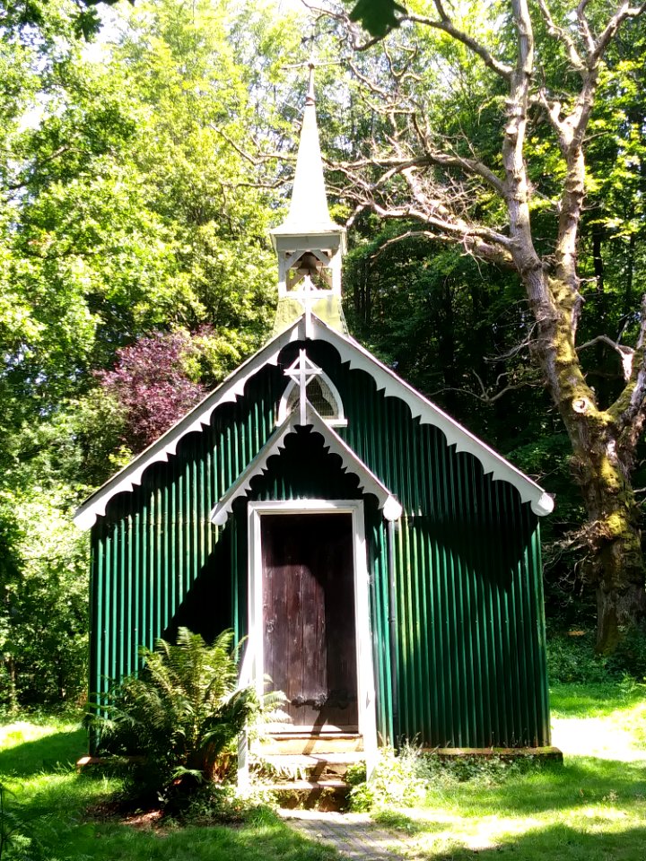 Church in the Woods, Bramdean Common (July 2019) (4)