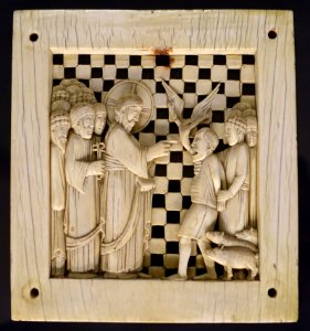 Christ healing the possessed of Gerasa, donated by Emperor Otto the Great to the Magdeburg Cathedral, Milanese workshop, c. 968 AD, ivory - Hessisches Landesmuseum Darmstadt - Darmstadt, Germany - DSC00289