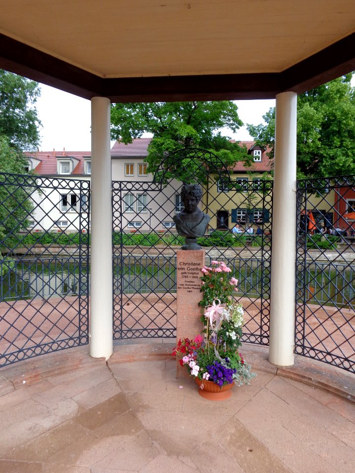 Christiane-Vulpius-Büste in Bad Lauchstaedt 2015