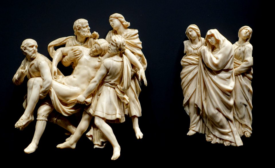 Christ entombed, Spain, late 1600s, ivory - Hessisches Landesmuseum Darmstadt - Darmstadt, Germany -DSC00559