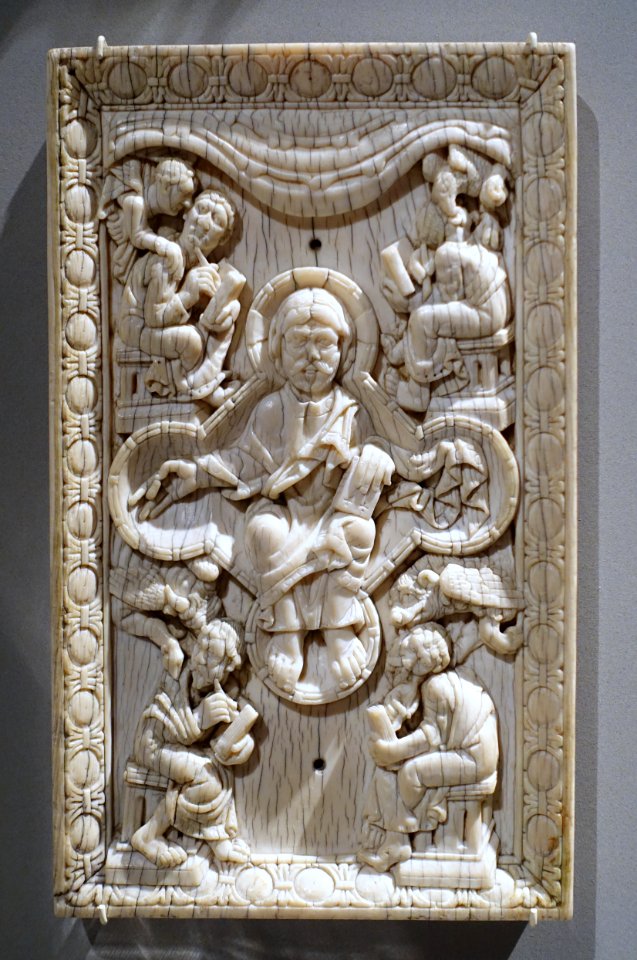 Christ Enthroned, Western Germany, 9th-10th century, ivory - Bode-Museum - DSC03616