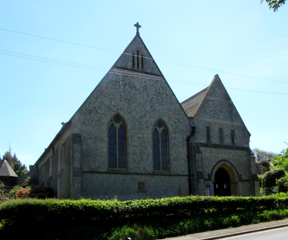 Christ Church, Alum Bay New Road, Totland (May 2016) (2)