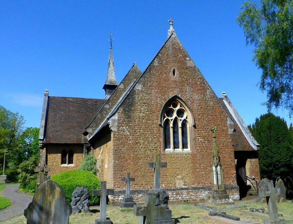 Christ Church, Cranleigh Road, Shamley Green (May 2014) (1)