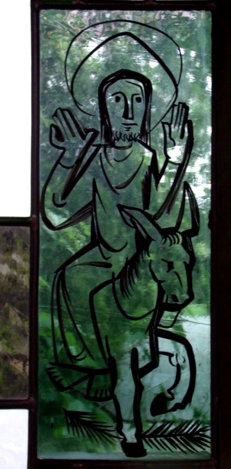 Christ-König-Kirche Ansbach, Glasgemälde