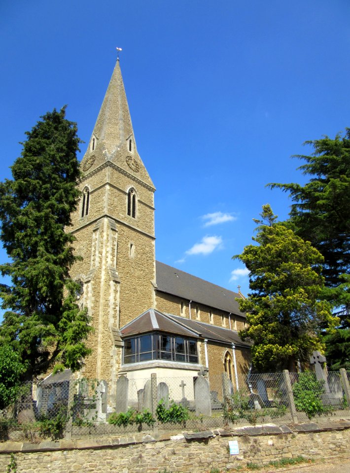 Christ Church, Church Street, Esher (NHLE Code 1188268) (June 2015) (10)