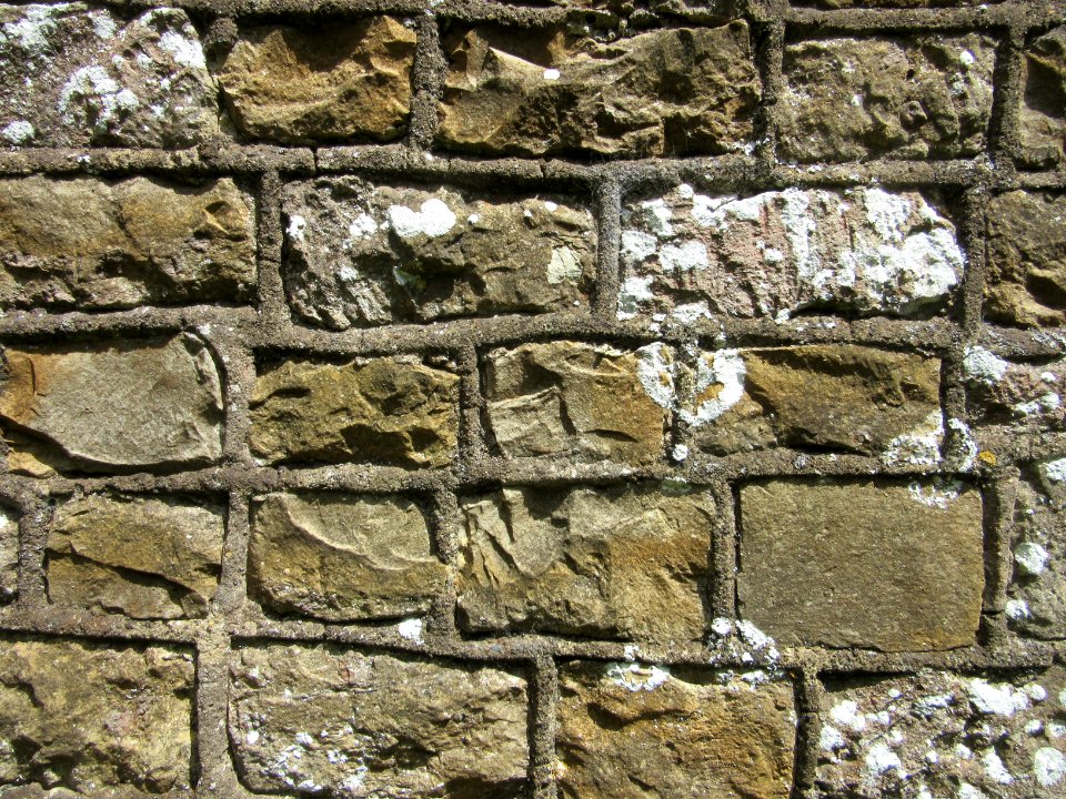 Christ Church, Broadway, Sandown (July 2016) (Stonework)