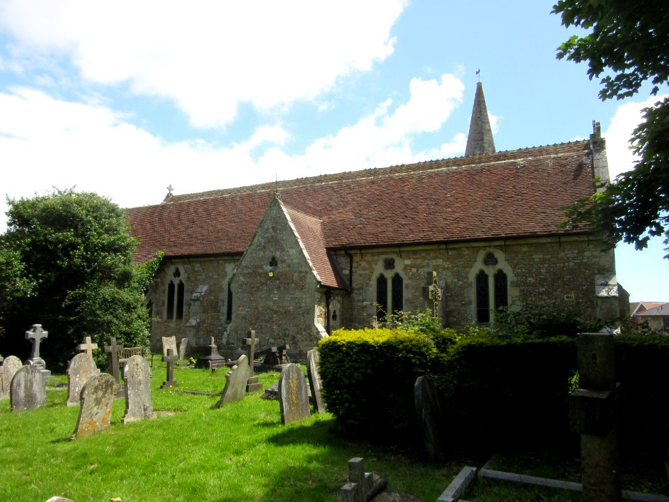 Christ Church, Broadway, Sandown (July 2016) (1)