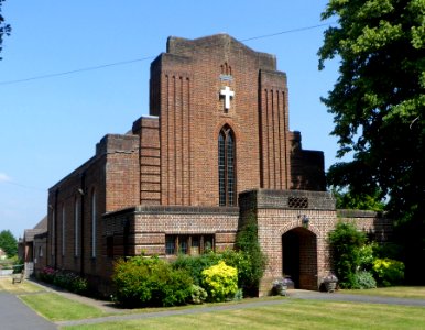 Christ Church United Reformed Church, Epsom Road, Leatherhead (July 2013) (4)