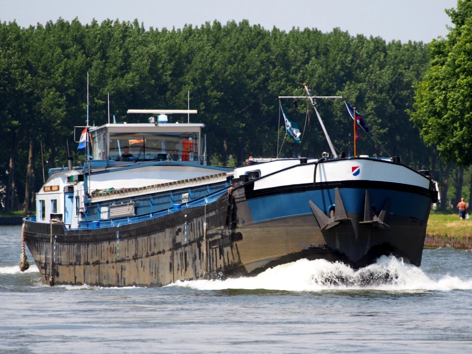 Christiaan C - ENI 02315638, Amsterdam-Rijn kanaal, pic1