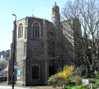 Church of St Mary Star of the Sea, High Street, Old Town, Hastings (NHLE Code 1191229) (April 2010) (2)