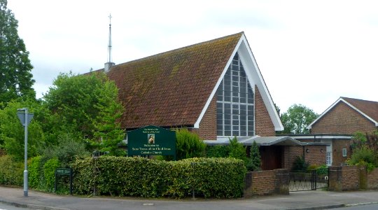 Church of St Teresa of the Child Jesus, Weldon Way, Merstham (June 2013) (2)