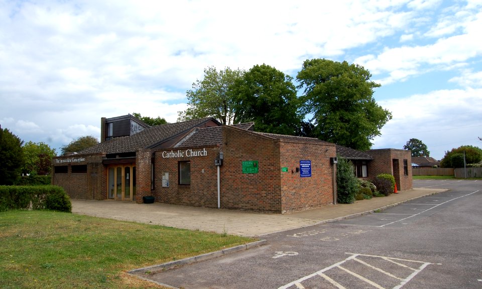 Church of the Immaculate Conception, Bells Lane, Stubbington (May 2019) (2)